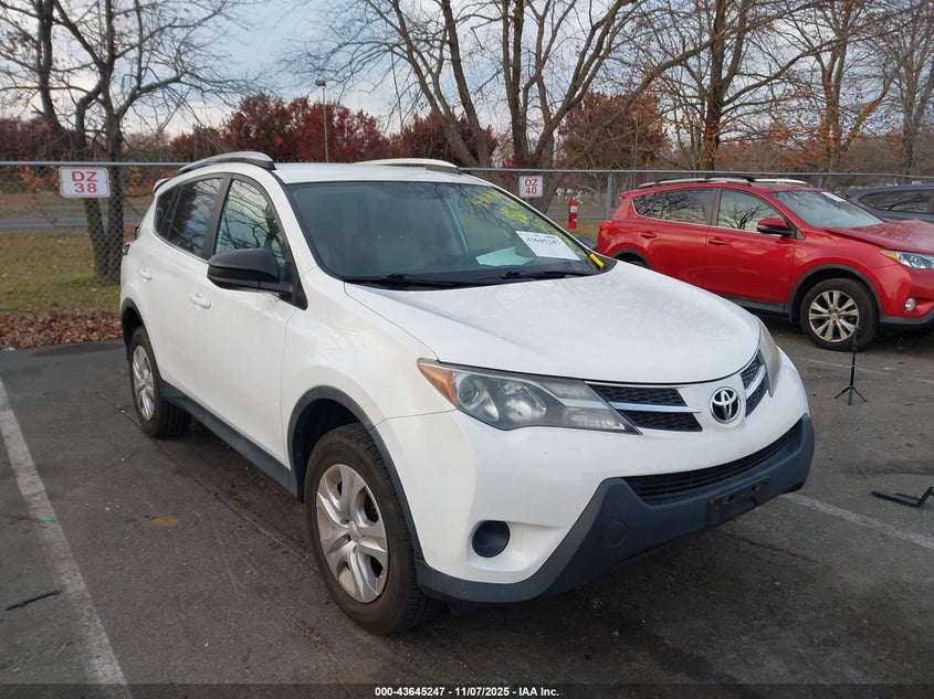 TOYOTA RAV4 LE
