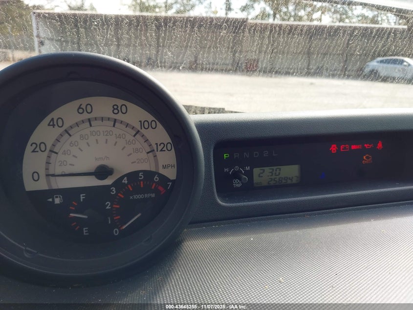 2005 Scion Xb VIN: JTLKT324X50170668 Lot: 43645255