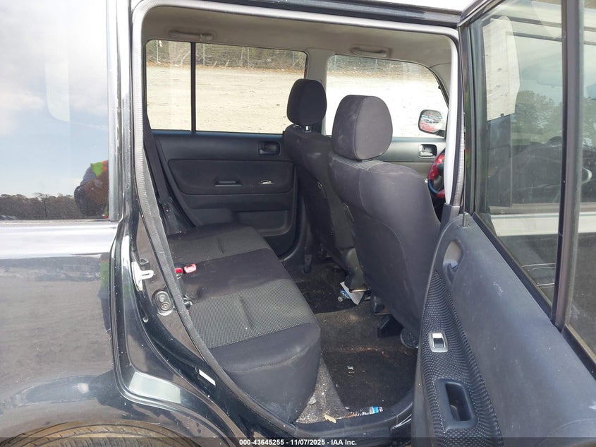 2005 Scion Xb VIN: JTLKT324X50170668 Lot: 43645255