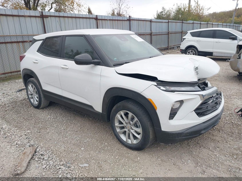 CHEVROLET TRAILBLAZER FWD LS