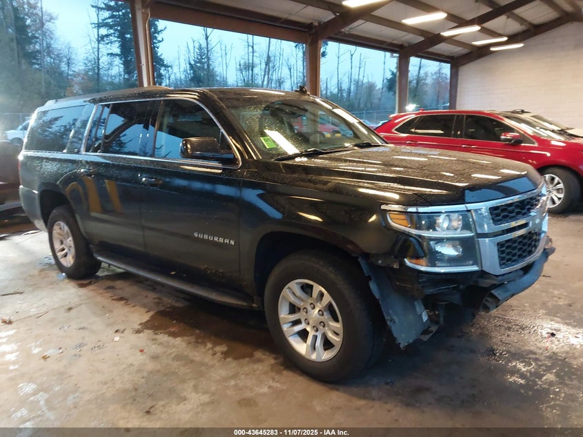 CHEVROLET SUBURBAN LT