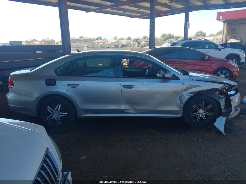 2013 VOLKSWAGEN PASSAT 2.5L S - 1VWAP7A31DC134650