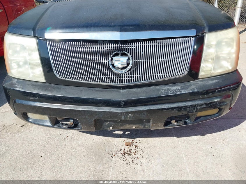 2003 Cadillac Escalade Standard VIN: 1GYEC63T13R153521 Lot: 43645303