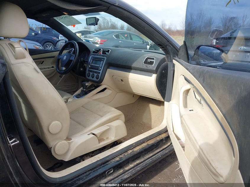 WVWBA71F58V051865 2008 VOLKSWAGEN EOS photo no. 5