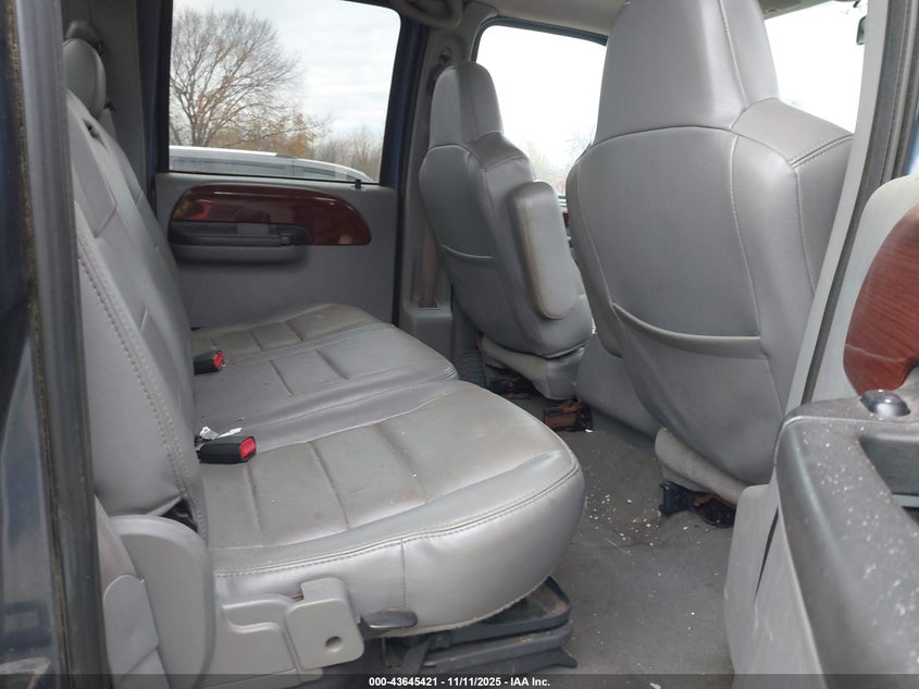 2007 Ford F-250 Lariat/Xl/Xlt VIN: 1FTSW21P17EA25811 Lot: 43645421