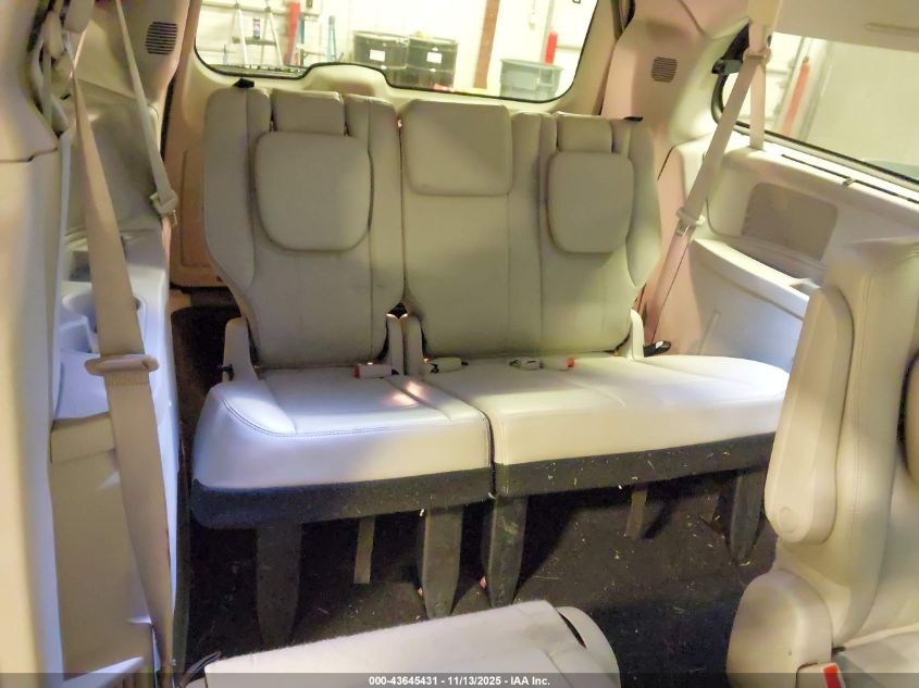 2012 Chrysler Town & Country Touring-L VIN: 2C4RC1CGXCR289055 Lot: 43645431