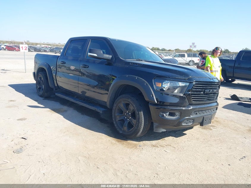 RAM 1500 BIG HORN 4X4 5 7 BOX