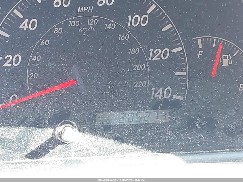 2005 Toyota Camry Le VIN: 4T1BE32K25U585122 Lot: 43645463