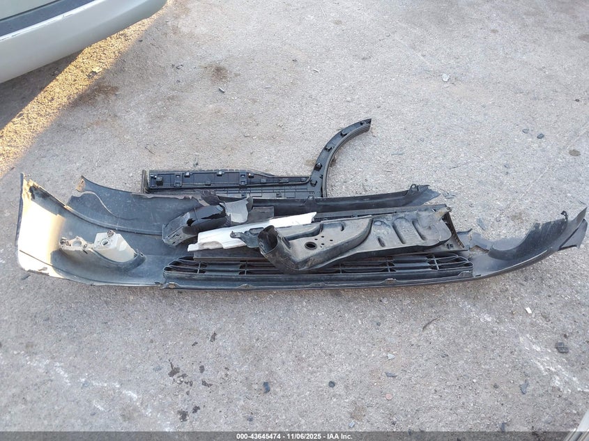 2001 Lexus Ls 430 VIN: JTHBN30F910036219 Lot: 43645474