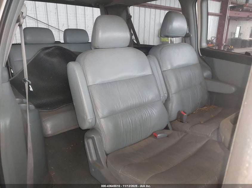 2001 Honda Odyssey Ex VIN: 2HKRL18701H587844 Lot: 43645510