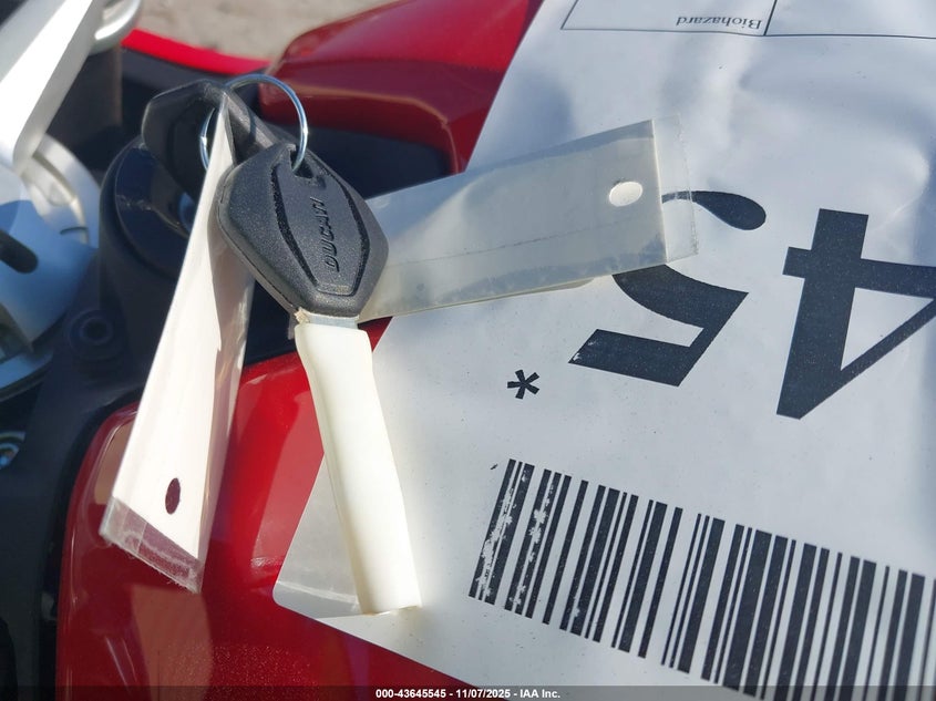 2023 Ducati Panigale V2 VIN: ZDMHAATW3PB009638 Lot: 43645545