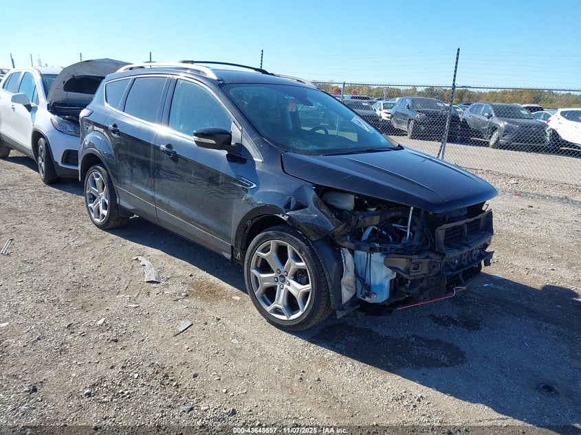 FORD ESCAPE TITANIUM