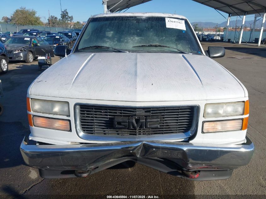 1995 GMC Suburban C2500 VIN: 1GKGC26K3SJ728083 Lot: 43645564