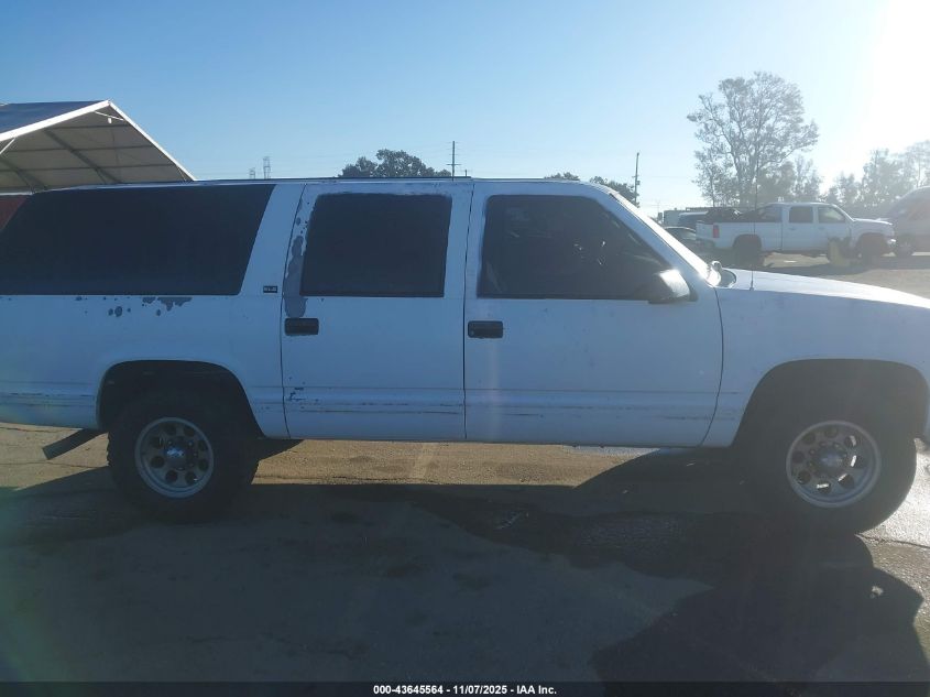 1995 GMC Suburban C2500 VIN: 1GKGC26K3SJ728083 Lot: 43645564