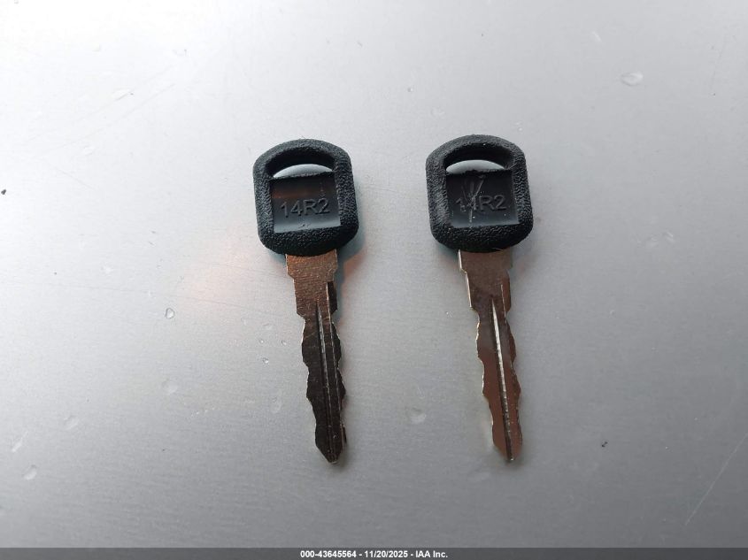 1995 GMC Suburban C2500 VIN: 1GKGC26K3SJ728083 Lot: 43645564