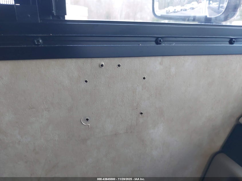 2006 Ford F550 Super Duty Stripped Chass VIN: 1F6NF53Y060A17654 Lot: 43645580