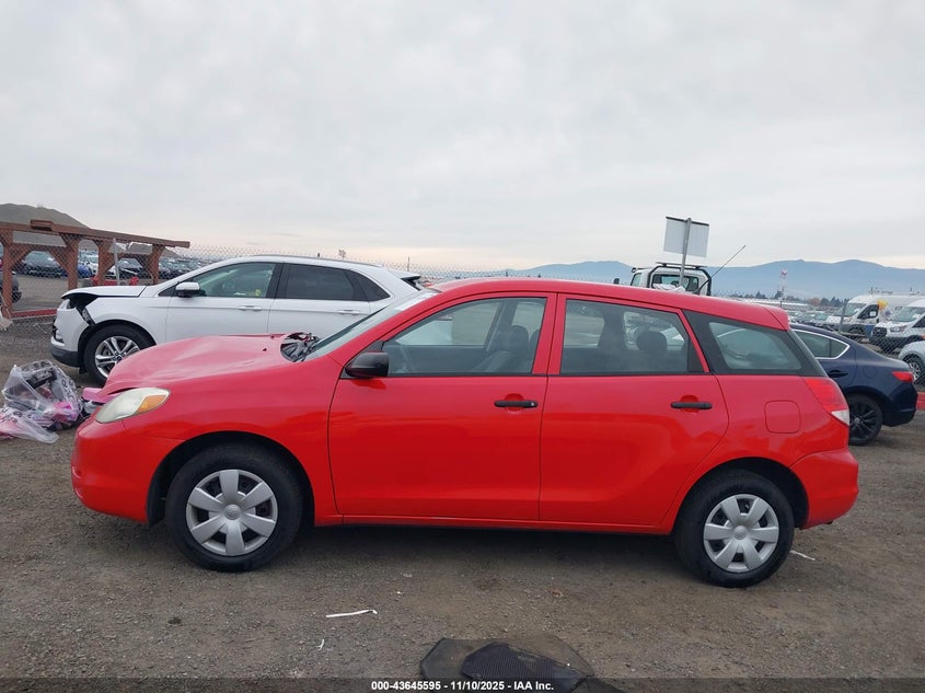 2004 Toyota Matrix Standard VIN: 2T1LR32E14C295781 Lot: 43645595