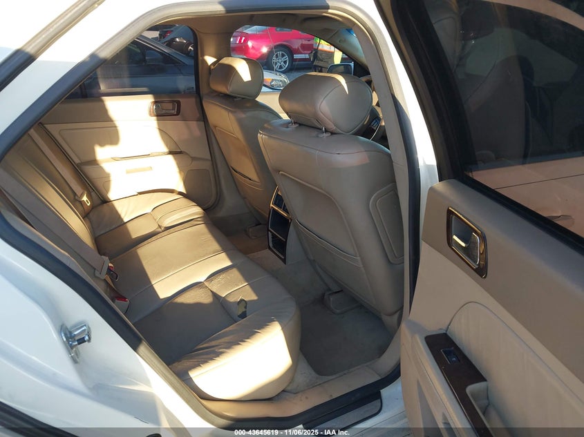 2006 Cadillac Sts V6 VIN: 1G6DW677060108281 Lot: 43645619