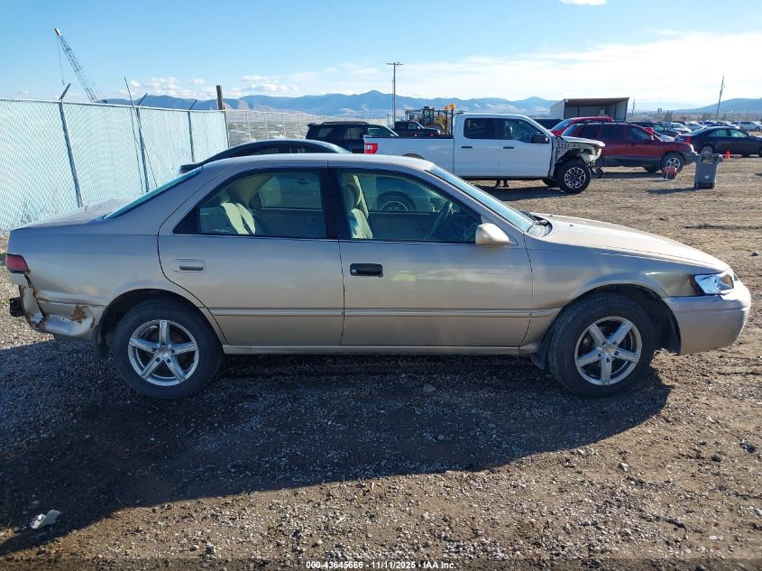 1999 Toyota Camry Ce VIN: 4T1BG22KXXU476396 Lot: 43645666