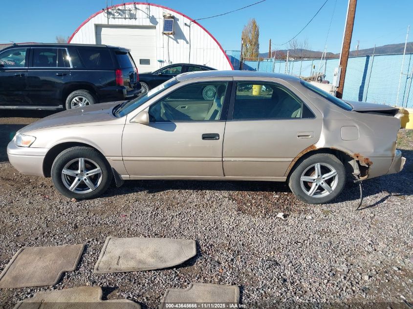 1999 Toyota Camry Ce VIN: 4T1BG22KXXU476396 Lot: 43645666