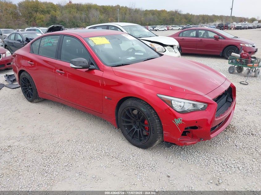 INFINITI Q50 3.0T RED SPORT 400