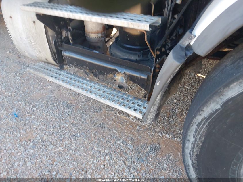 2012 Volvo Vhd VIN: 4V5KC9EG4CN560119 Lot: 43645734