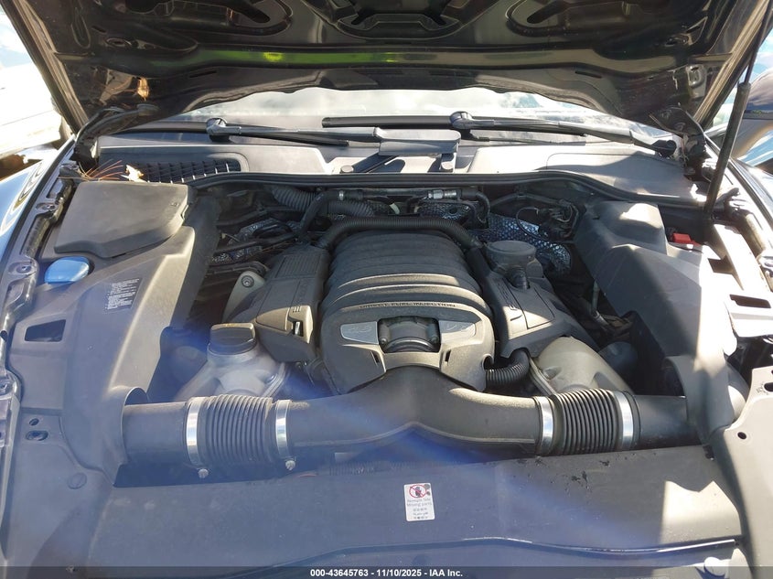 2012 Porsche Cayenne S VIN: WP1AB2A21CLA44729 Lot: 43645763