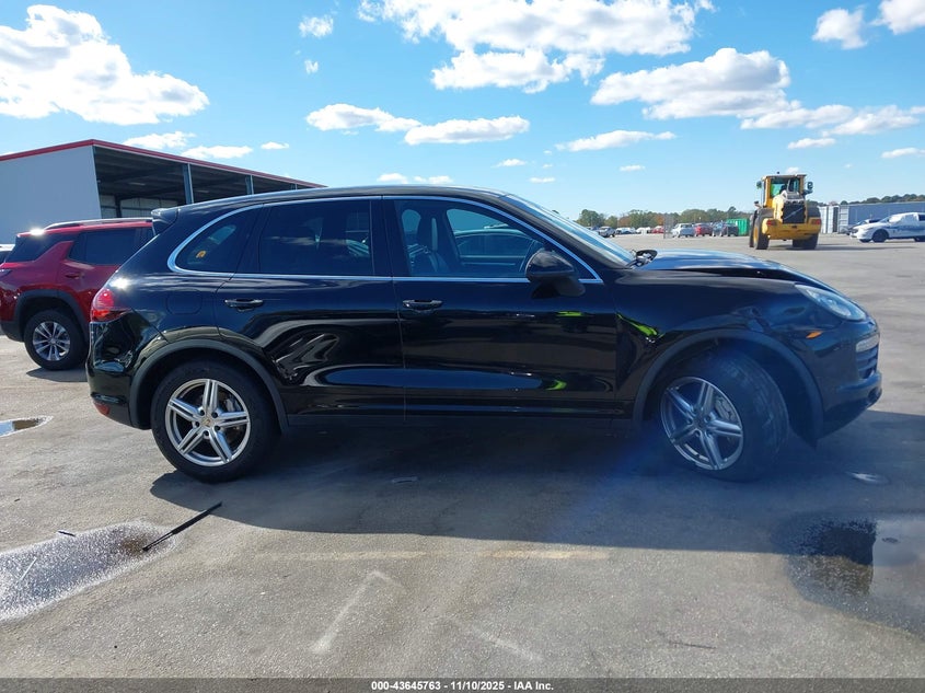 2012 Porsche Cayenne S VIN: WP1AB2A21CLA44729 Lot: 43645763