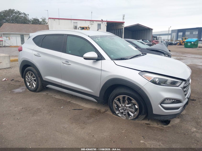 HYUNDAI TUCSON SEL