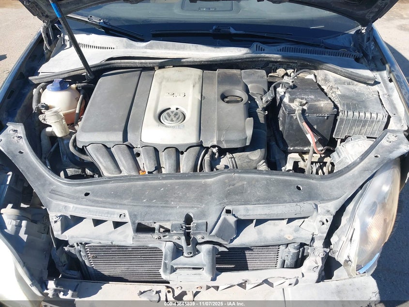 2008 Volkswagen Jetta Se VIN: 3VWRZ71K58M089740 Lot: 43645839