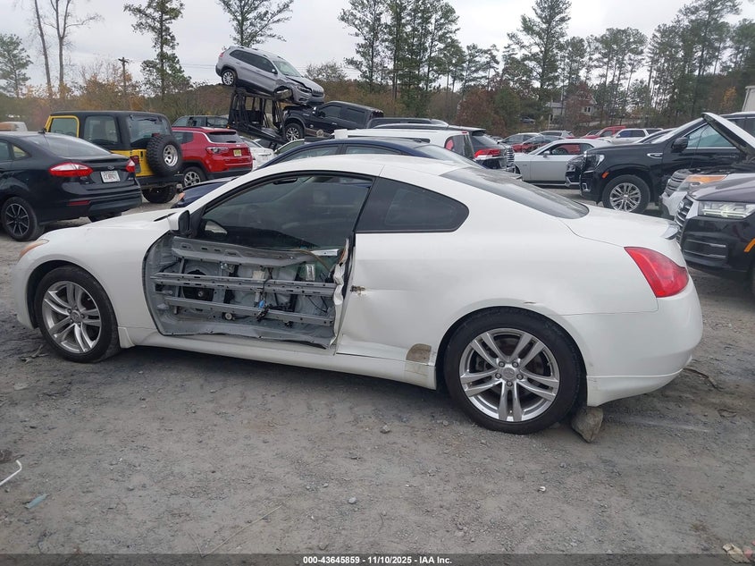 2010 Infiniti G37 Journey VIN: JN1CV6EK8AM102431 Lot: 43645859
