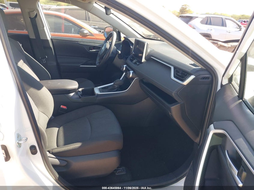 2T3P1RFV6SW521161 2025 TOYOTA RAV 4 photo no. 5