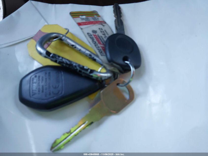 2005 Chevrolet Silverado 1500 Z71 VIN: 1GCEK19Z55Z187049 Lot: 43645868