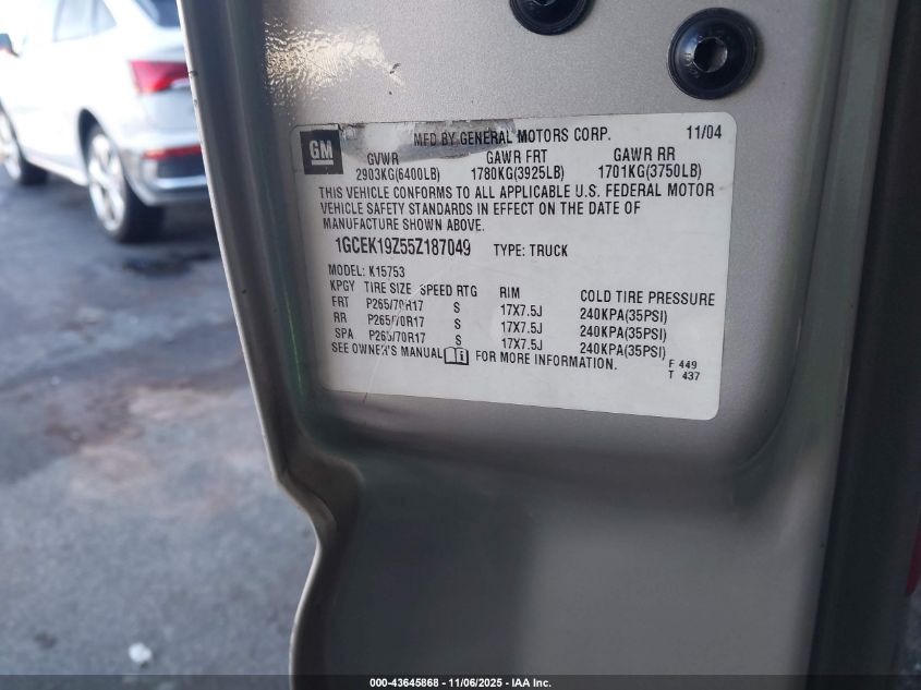2005 Chevrolet Silverado 1500 Z71 VIN: 1GCEK19Z55Z187049 Lot: 43645868