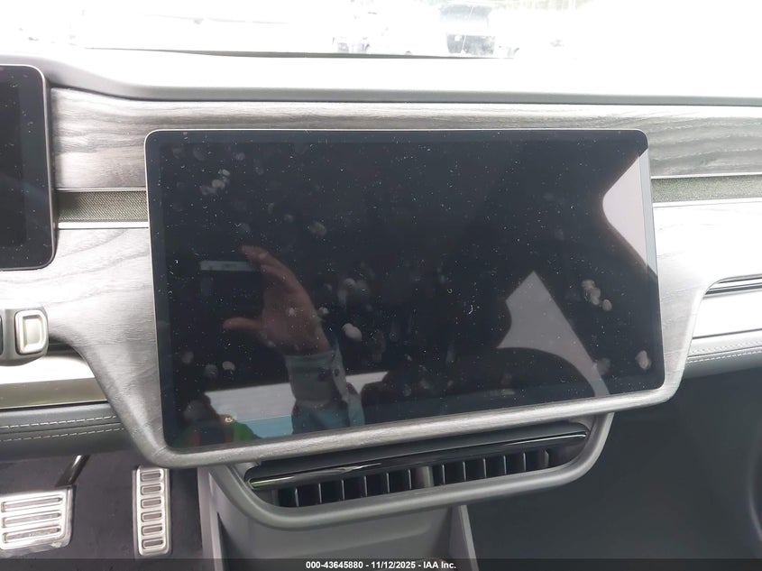 2023 Rivian R1T Adventure Quad Motor Large Pack VIN: 7FCTGAAA3PN017789 Lot: 43645880