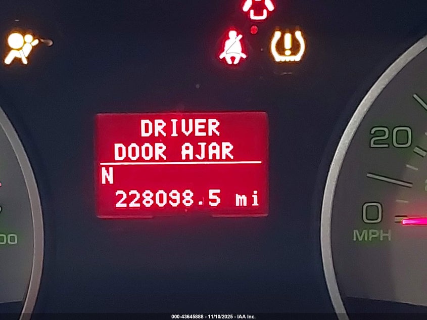 2007 Ford Explorer Eddie Bauer VIN: 1FMEU74847UB20918 Lot: 43645888