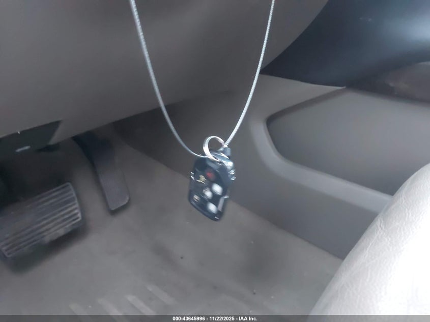 2016 Chevrolet Suburban Lt VIN: 1GNSCHKC7GR172335 Lot: 43645996