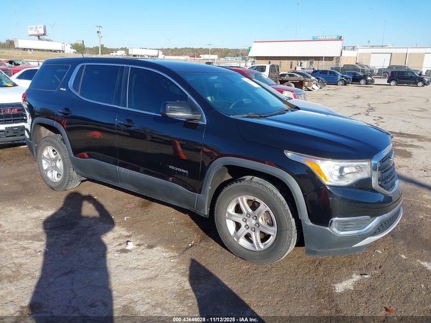 GMC ACADIA SLE-1