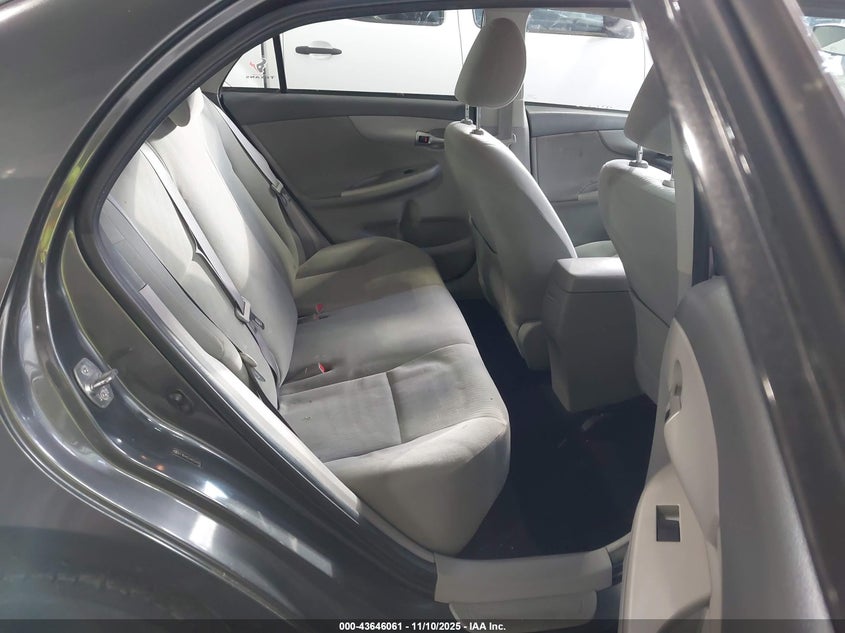2T1BU4EE4AC531170 2010 TOYOTA COROLLA photo no. 8