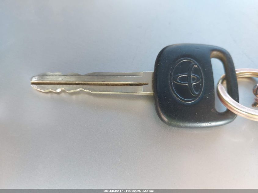 2001 Toyota Tacoma Base V6 VIN: 5TEWN72N11Z776667 Lot: 43646117