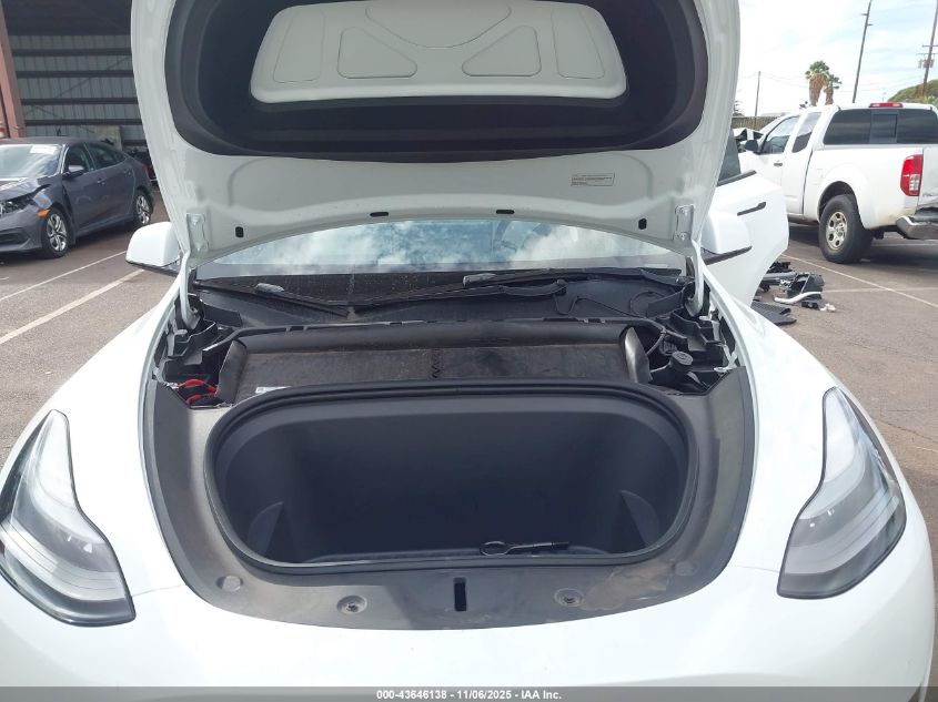 2022 Tesla Model Y Performance Dual Motor All-Wheel Drive VIN: 7SAYGDEF9NF462295 Lot: 43646138