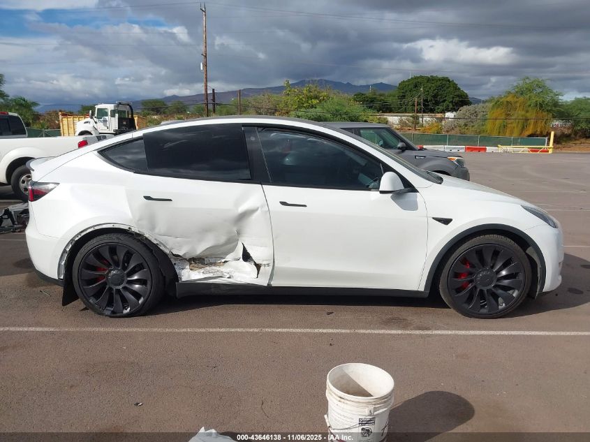 2022 Tesla Model Y Performance Dual Motor All-Wheel Drive VIN: 7SAYGDEF9NF462295 Lot: 43646138
