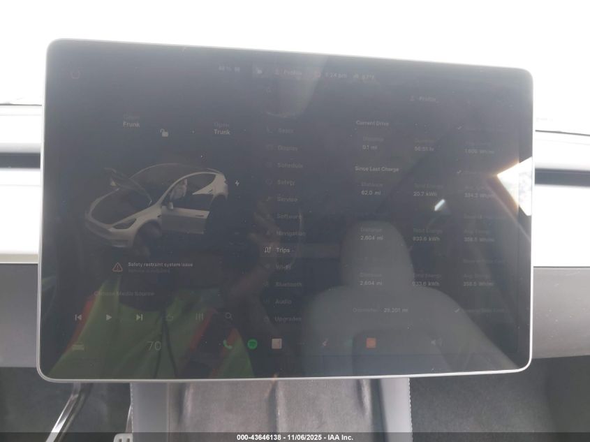 2022 Tesla Model Y Performance Dual Motor All-Wheel Drive VIN: 7SAYGDEF9NF462295 Lot: 43646138