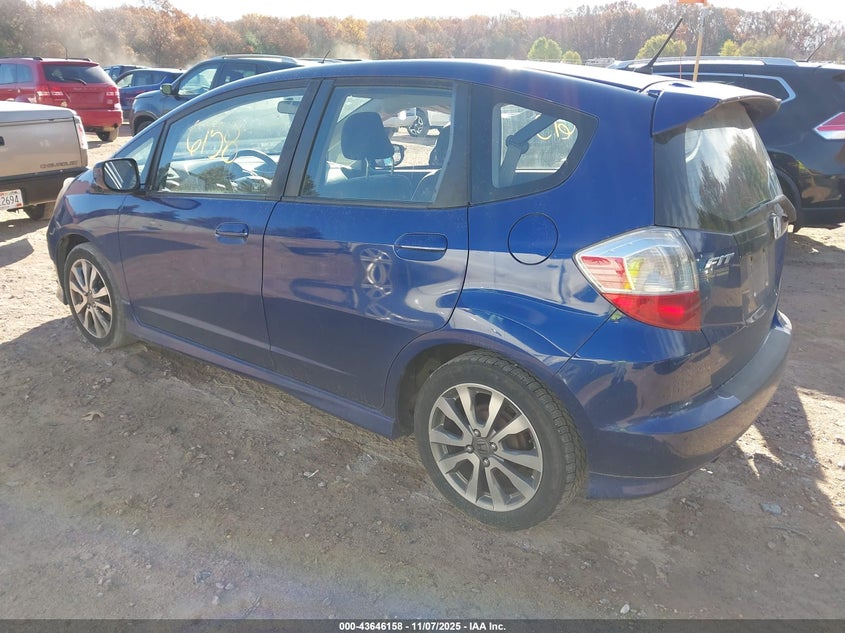 2013 HONDA FIT SPORT - JHMGE8H55DC068179