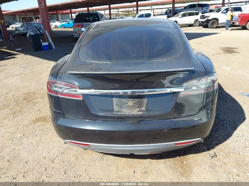 2015 Tesla Model S 85D/P85D VIN: 5YJSA1H43FF082531 Lot: 43646200
