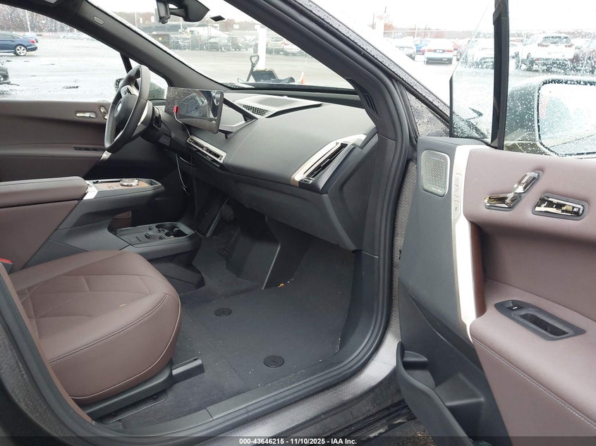 WB533CF03RCP66728 2024 BMW IX photo no. 5