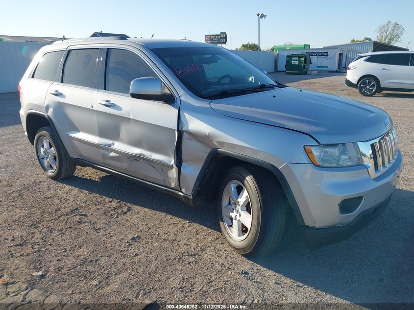 JEEP GRAND CHEROKEE LAREDO