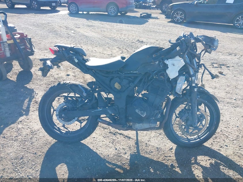 2017 Kawasaki Ex300 A VIN: JKAEX8A1XHDA31264 Lot: 43646289