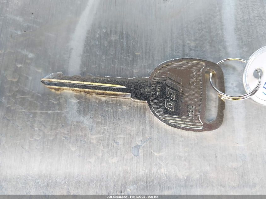 2001 Chevrolet Silverado 1500 Ls VIN: 2GCEC19T211236638 Lot: 43646322