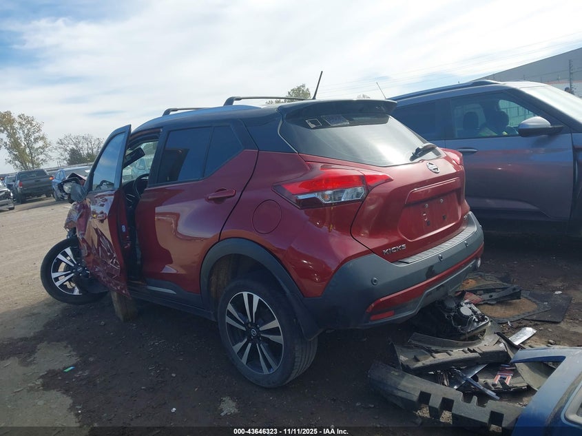2020 NISSAN KICKS auction photo 3